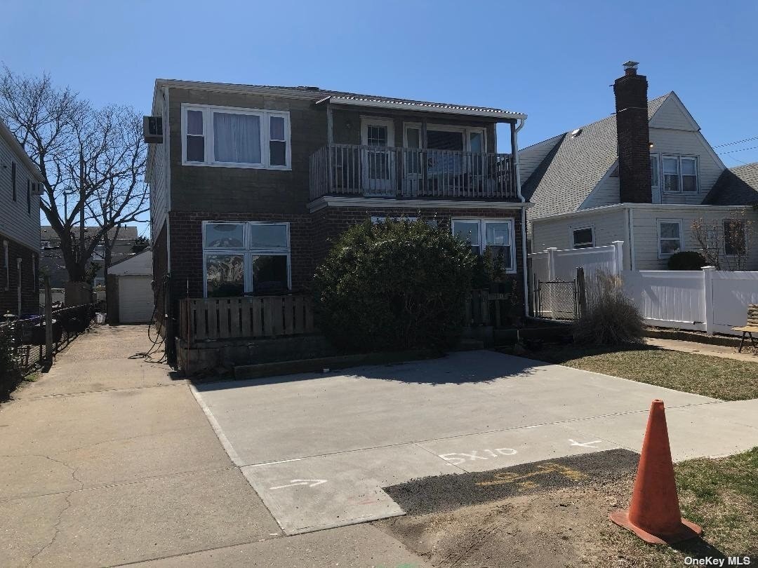 Primary Photo - 510 E Park Ave