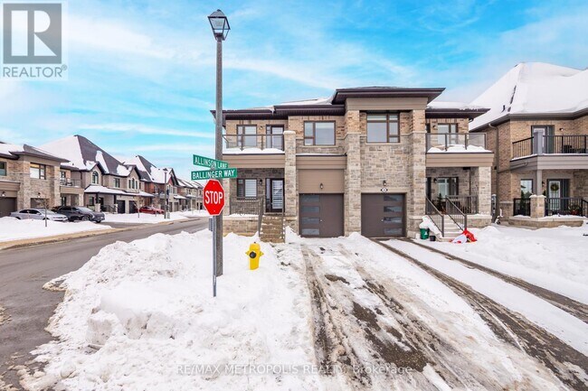 Photo du bâtiment - 32 Ballinger Wy