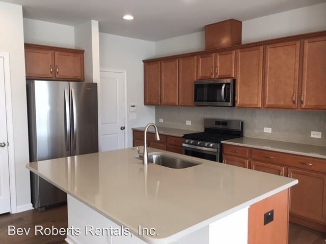 Building Photo - 3 br, 3.5 bath House - 807 New Derby Lane