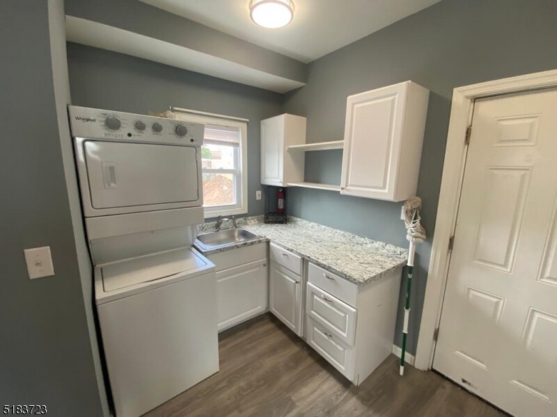 Foto principal - 96 Delancy St