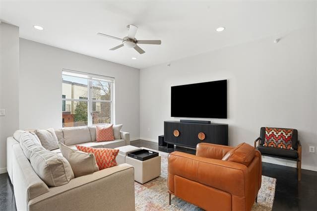 Building Photo - 2608 Museum Way