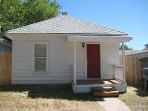 Building Photo - 2509 Bent Ave