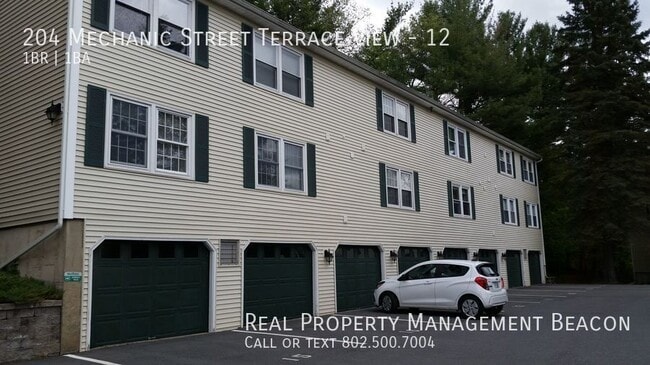 Building Photo - 204 Mechanic St