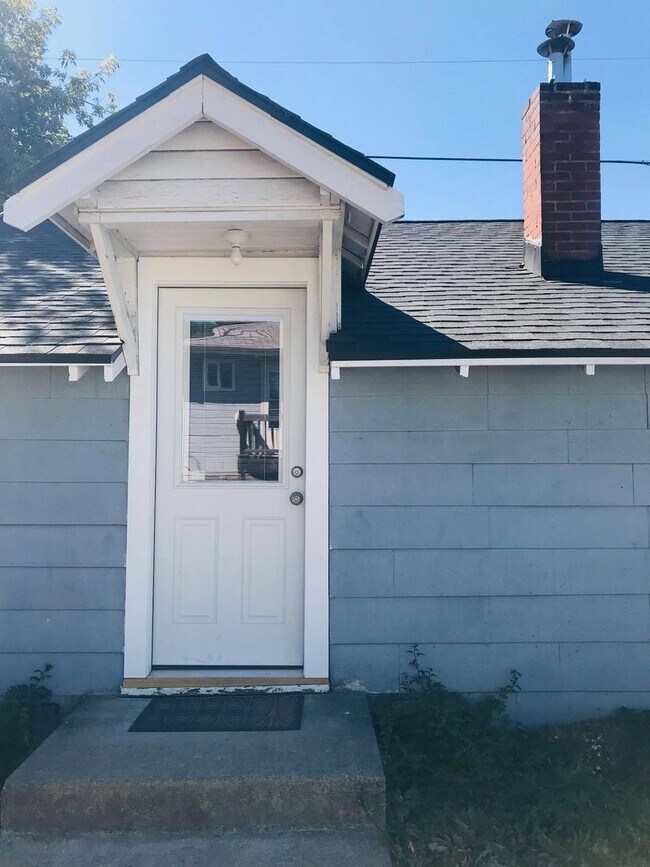 Foto del edificio - 115 N Jackson St