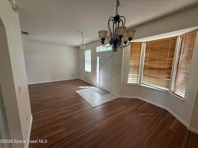 Foto del edificio - 2741 Woodstream Cir