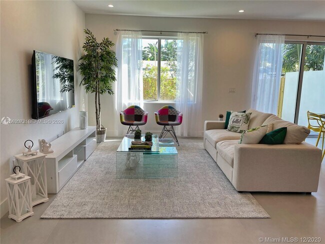Foto del edificio - 807 SE 14th St