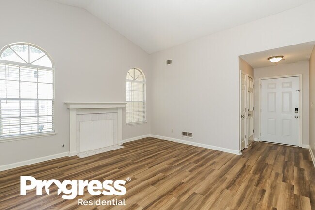 Building Photo - 3213 River Mist Cove