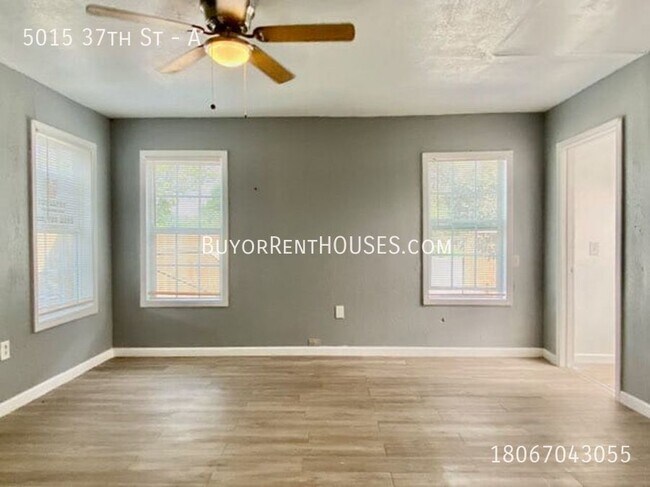 Foto del edificio - 5015 37th St