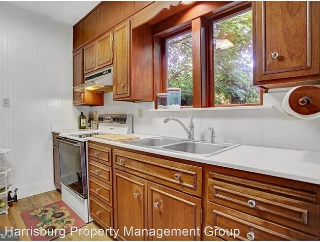 Building Photo - 2 br, 2.5 bath House - 1357 E Chocolate Ave