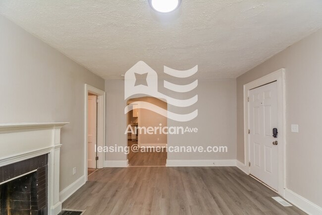 Building Photo - 130 Kensington Cir