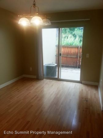 Building Photo - 6953 S Knolls Way