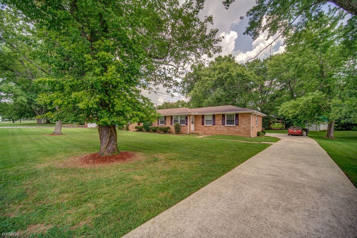 105 Mc Arthur Dr, Nashville, TN 37138 House Rental in Nashville, TN