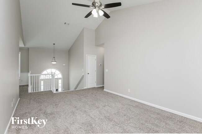 Building Photo - 731 Mallard Dr