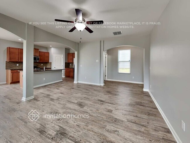 Foto del edificio - 1377 Worcester Trail