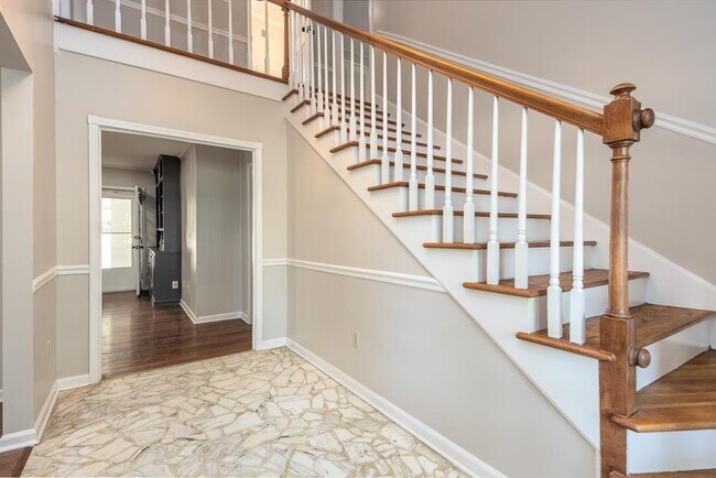 Foto del edificio - 1539 Brookside Dr