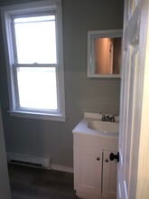 Building Photo - 48 E Shawnee Ave