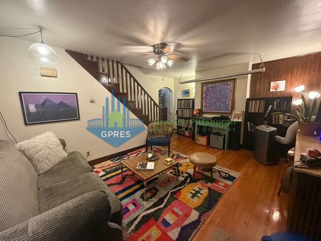 Foto del edificio - Classic Lawrenceville Row House – Walkable...