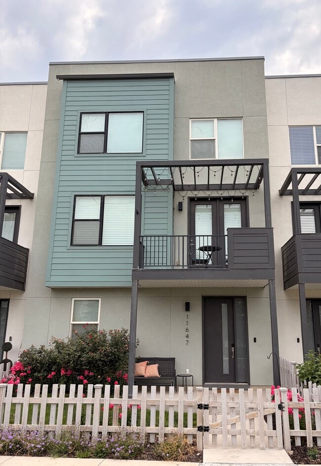 Photo - 11647 S Skyward Rd (South Jordan, UT) Townhome