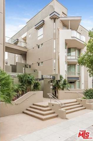 Building Photo - 13044 Pacific Promenade