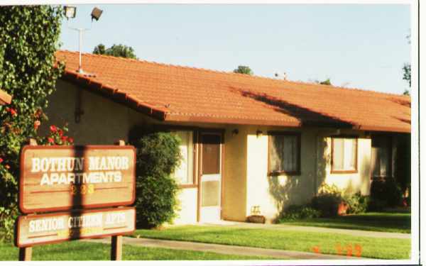 Building Photo - Alpha-Bothun Manor