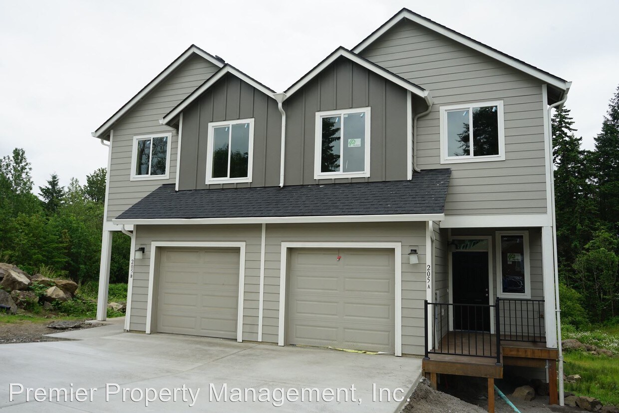 Primary Photo - 205 Cloverdale Rd