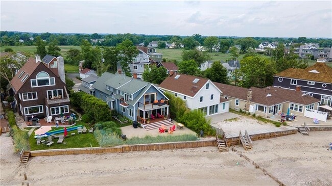 Building Photo - 971 Fairfield Beach Rd