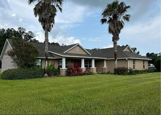 Foto del edificio - 12865 W Hwy 40