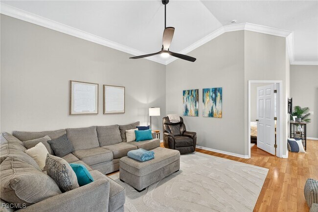 Foto del edificio - 17974 Oakmont Ridge Cir