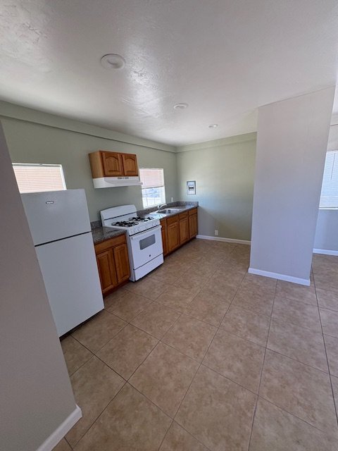 Foto del edificio - 2624 Foothill Blvd