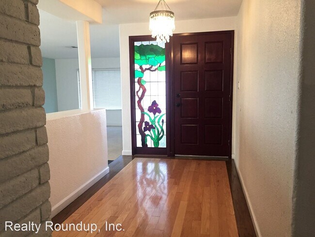 Foto del edificio - 3 br, 2 bath House - 3517 West Creek Dr