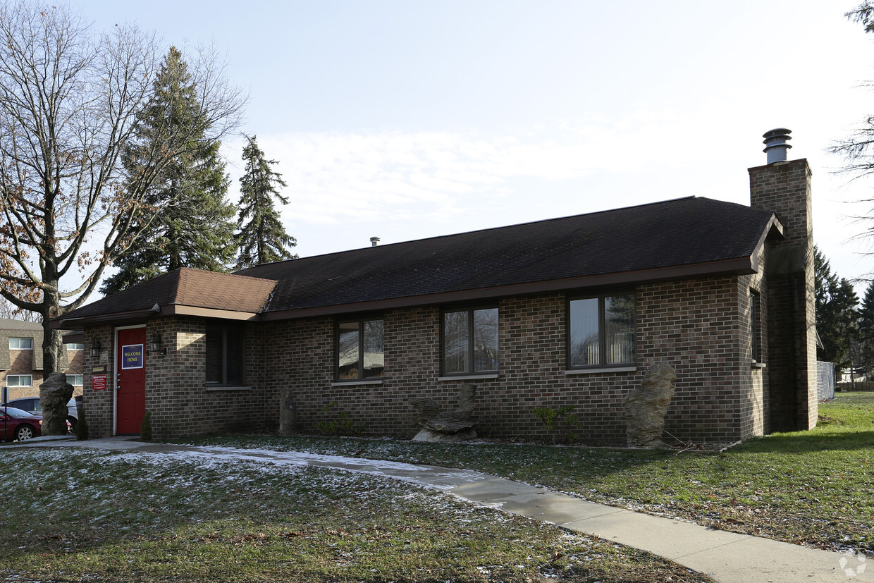 One Dream Estates - Sandstone Estates