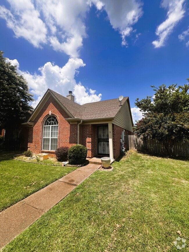 Building Photo - 6900 Wrigley Dr