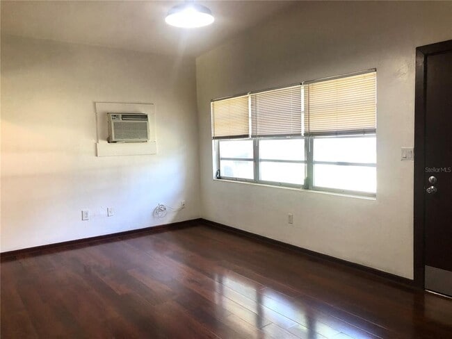 Building Photo - 1731 S Civitan Ave