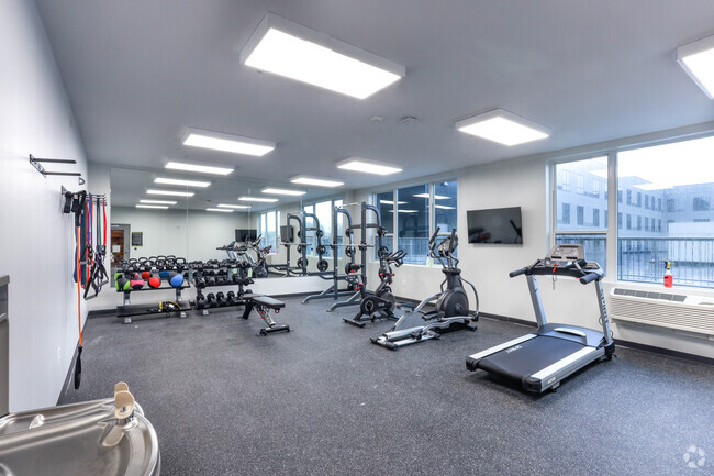 Fitness Center - Block 600