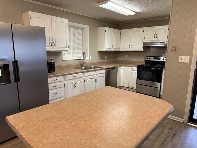 Foto del edificio - 2403 Danny St