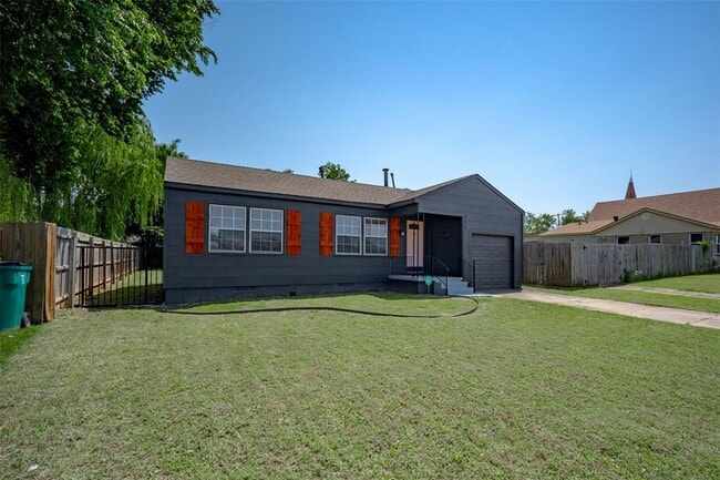 Building Photo - 906 NW 46th St