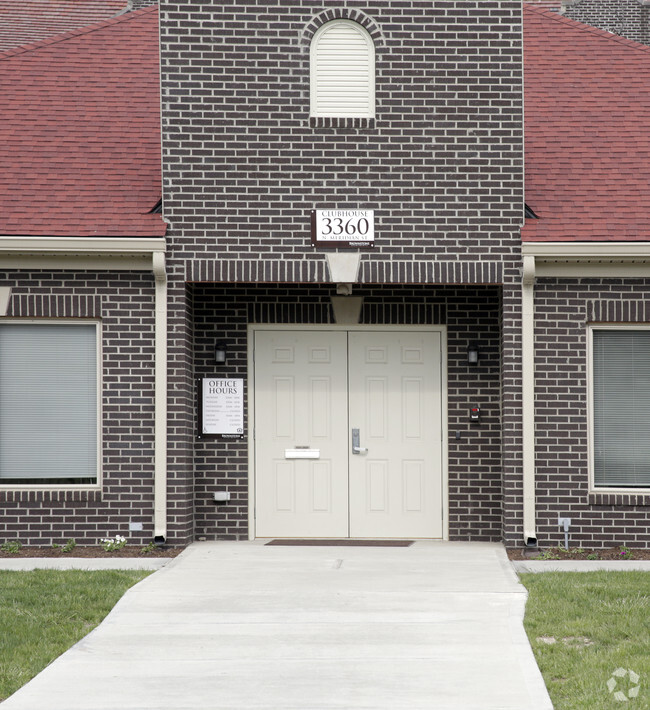 Building Photo - Brownstone Apartments