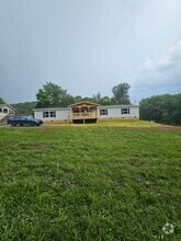 Building Photo - 167 Valleyview Dr