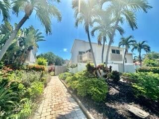 Building Photo - 3021 Florida Blvd