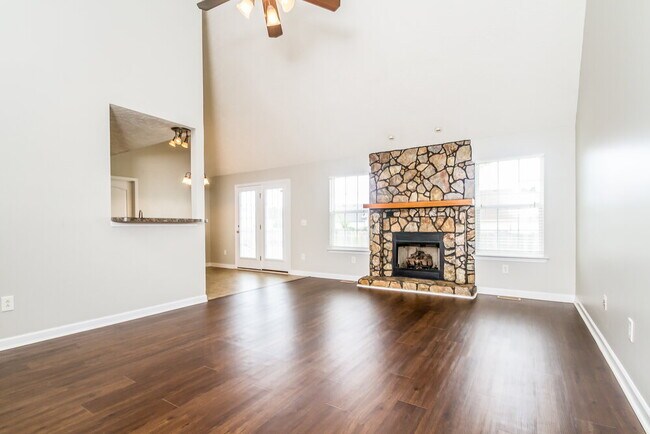 Foto del edificio - 5054 Betsy Ann Ave