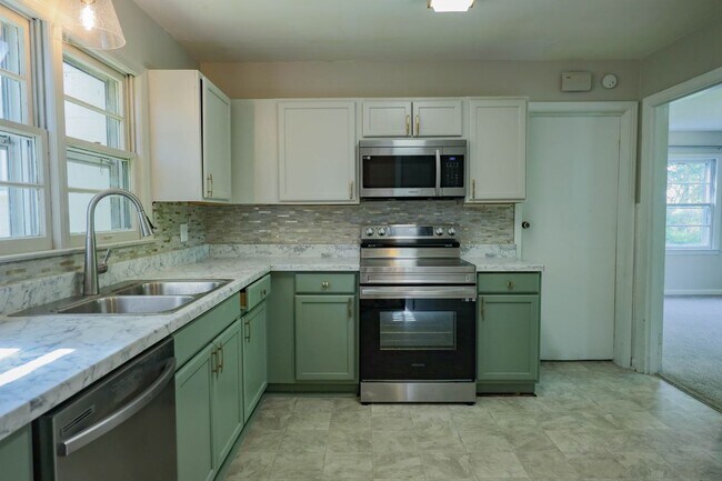 Foto del edificio - 3703 Chula Vista Dr