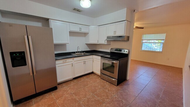 Foto del edificio - 703 56th Ave E