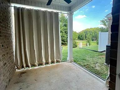 Foto del edificio - 1915 Fleming Rd