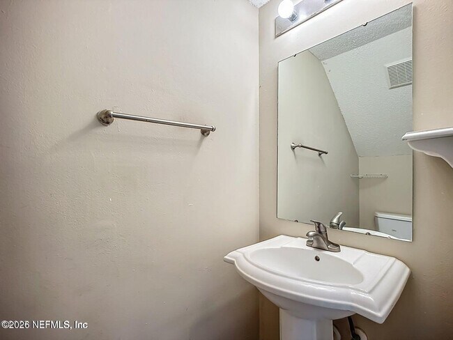 Foto del edificio - 12311 Kensington Lakes Dr