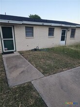 Building Photo - 403 Robertson Ave