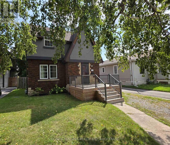 Building Photo - 5944 Dorchester Rd