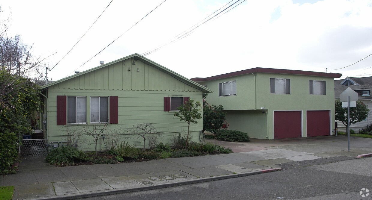 Primary Photo - 1818,-1824 1826 182 Allston Way
