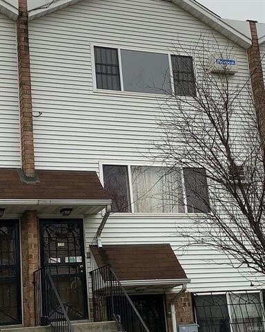 Primary Photo - 2 bedroom in Bronx NY 10473