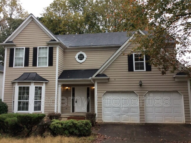 Building Photo - 1087 Glen Chase Dr