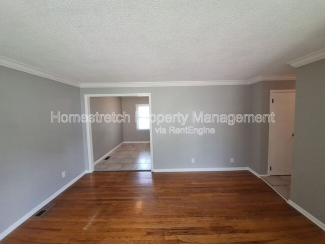Building Photo - 1354 Cabrillo Dr